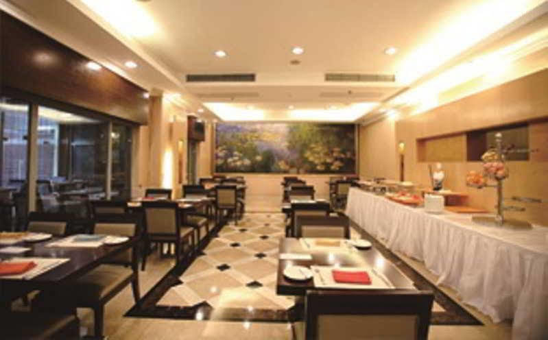 Howard Johnson Shanghai