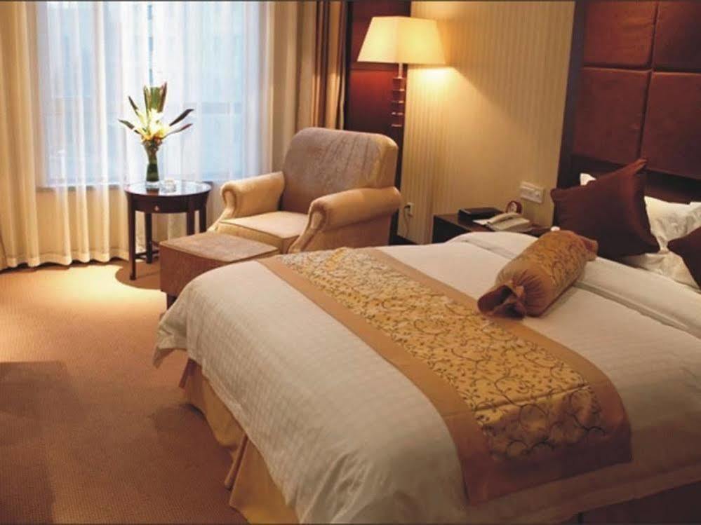 Hotel Blue Horizon Royal Parklane International 4*