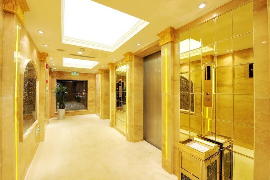 Riverview Otel 4*