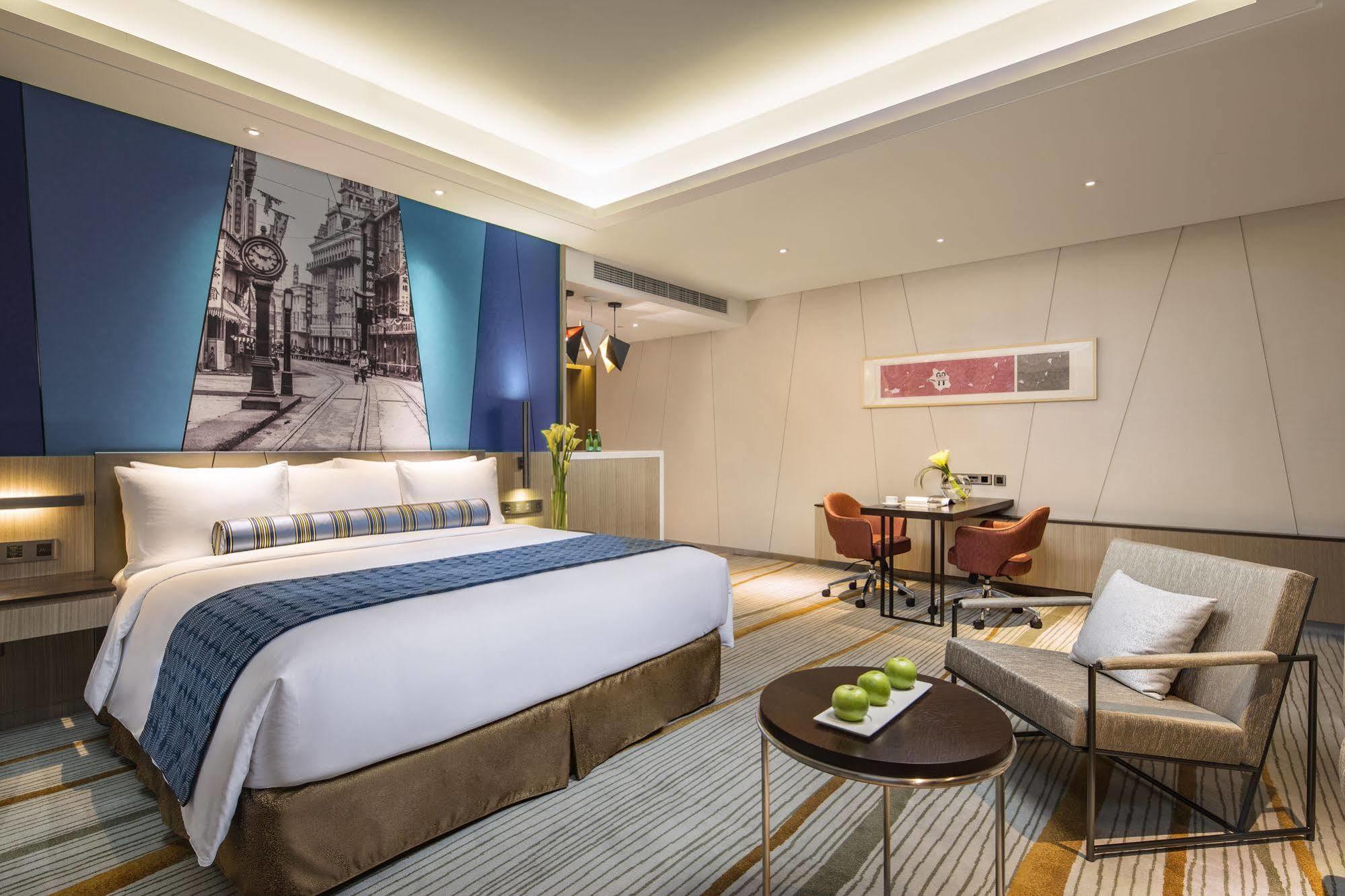 Radisson Blu Pudong Jinqiao 5*