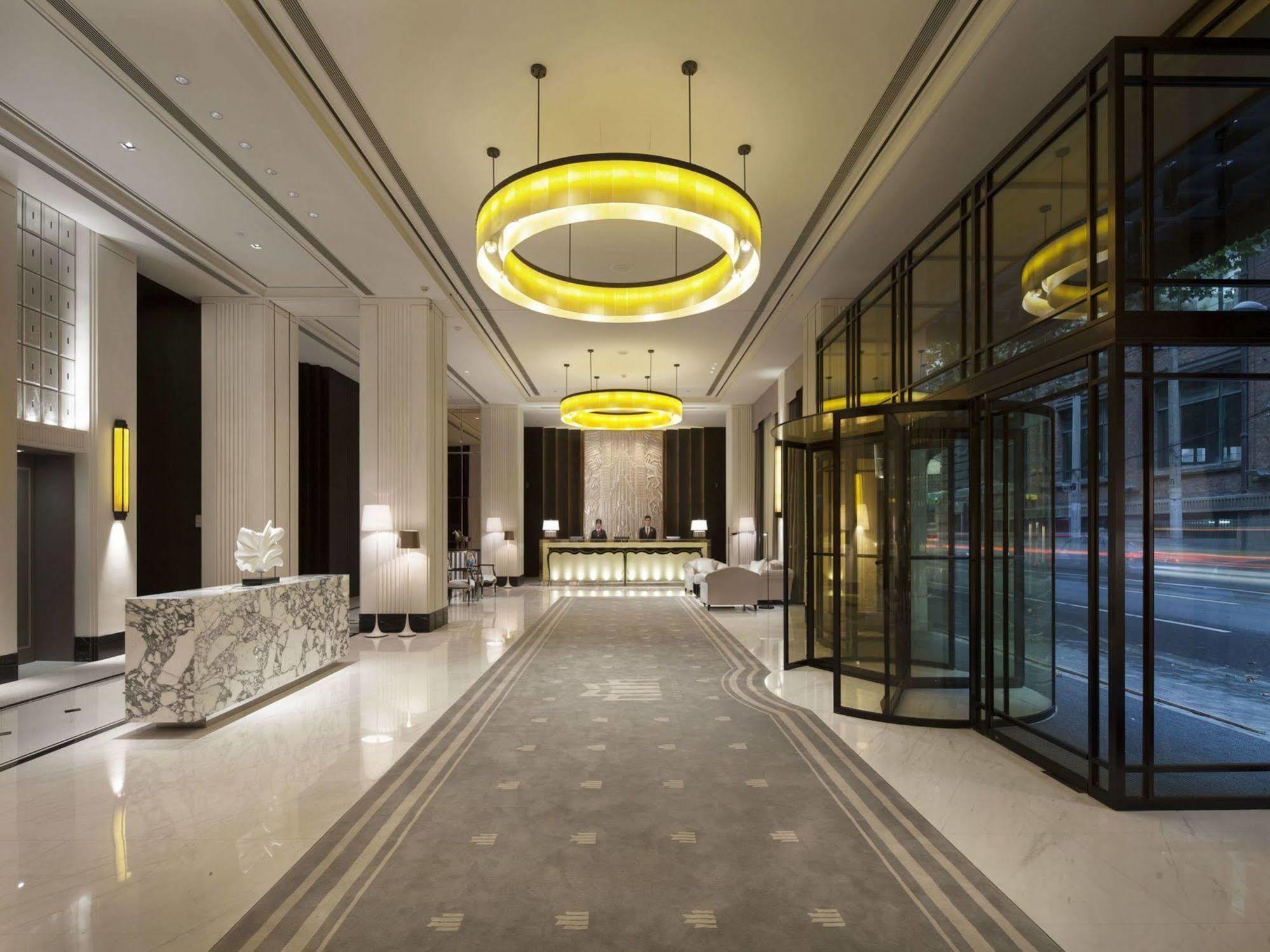 Hotel Golden Tulip New Asia The Bund 4*