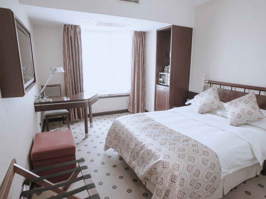 Charms Otel Şanghay
