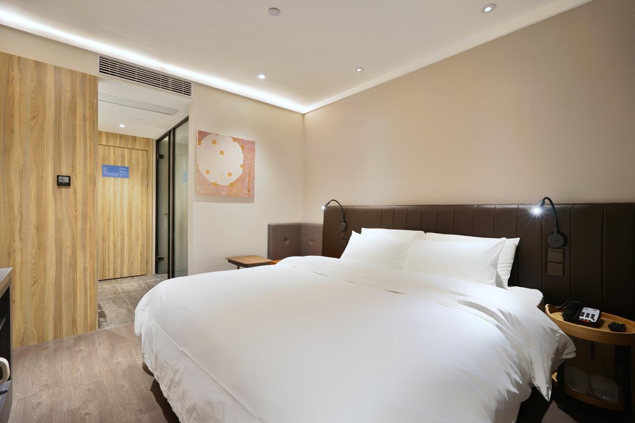 Hanting Hotel Shanghai North Bund Hailun Road Hotel 2*