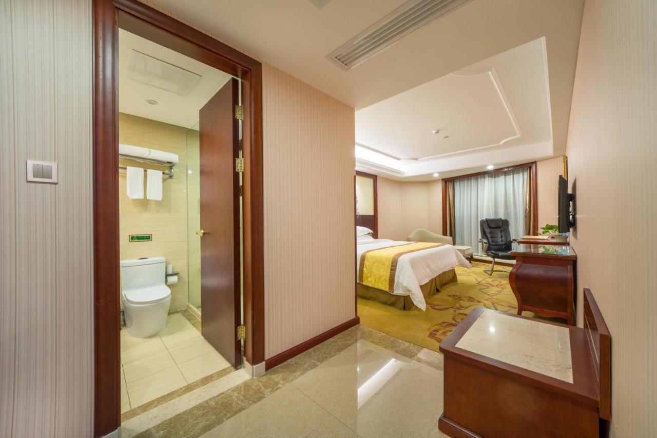 Hotel Ramada Encore York