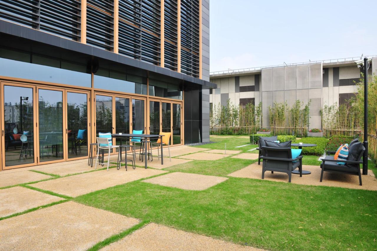 Artyzen Habitat Hongqiao - Korean Street Hotel