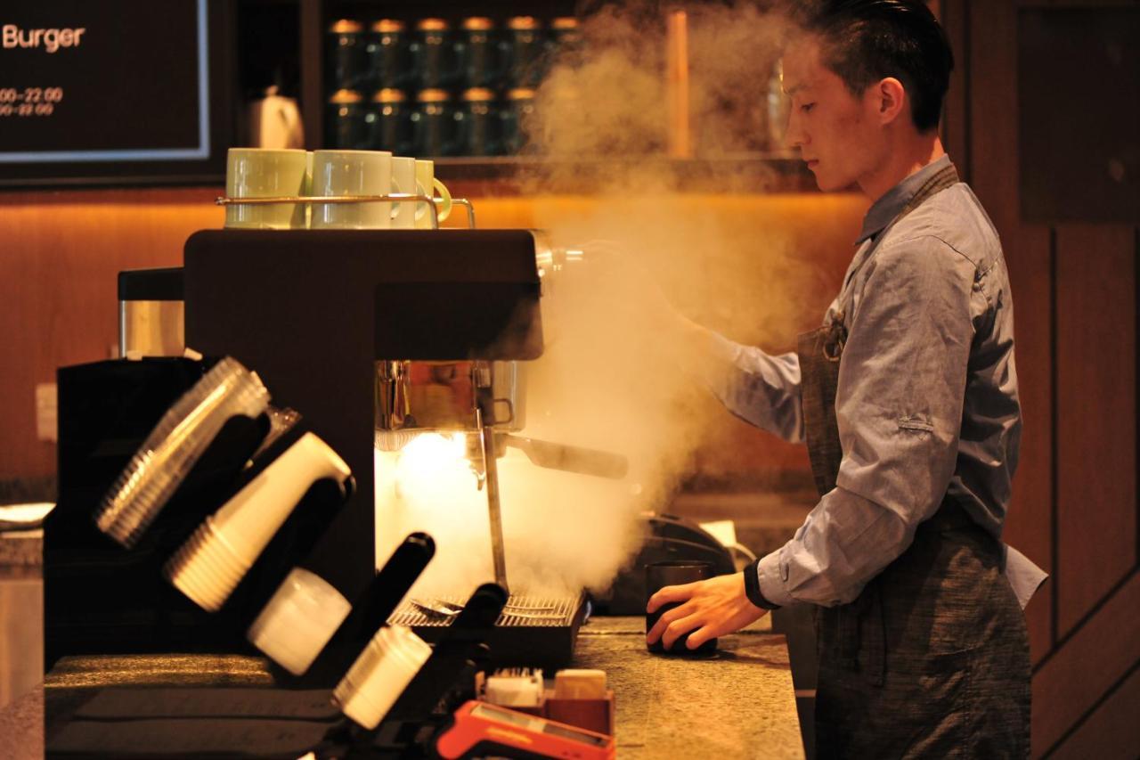 Artyzen Habitat Hongqiao - Korean Street Hotel