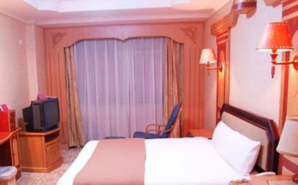 Regal Plaza & Waigaoqiao 4* Shanghai