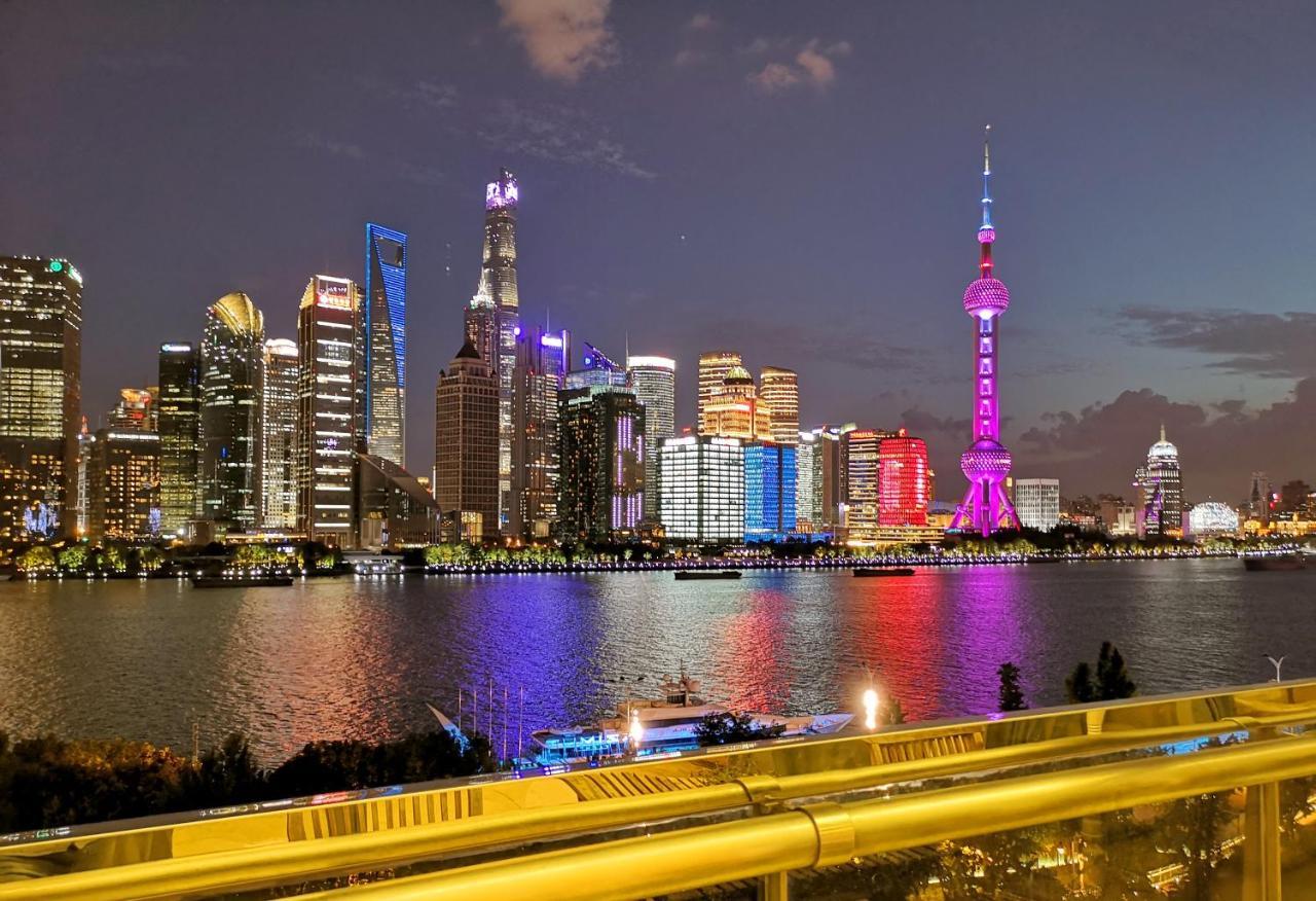 The Bund View Apartment