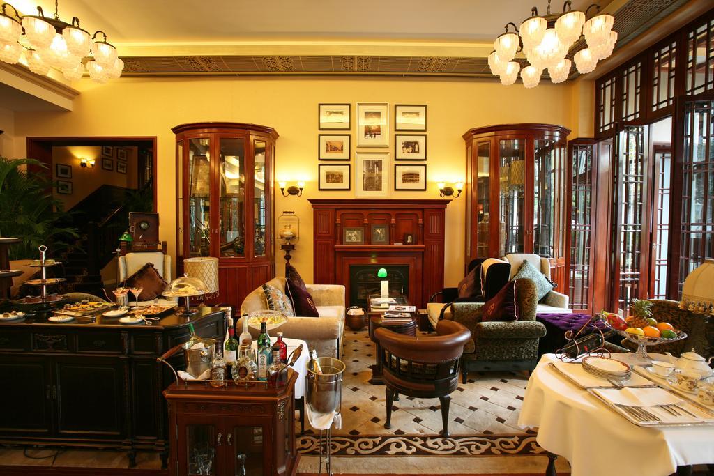 Mansion 5*