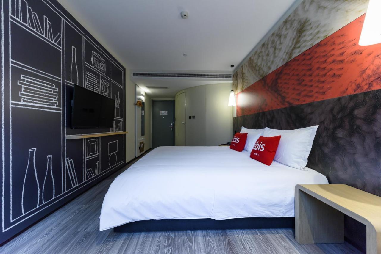 Hotel Ibis Changshou Road