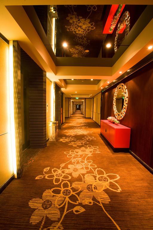 Bodi Boutique 3*