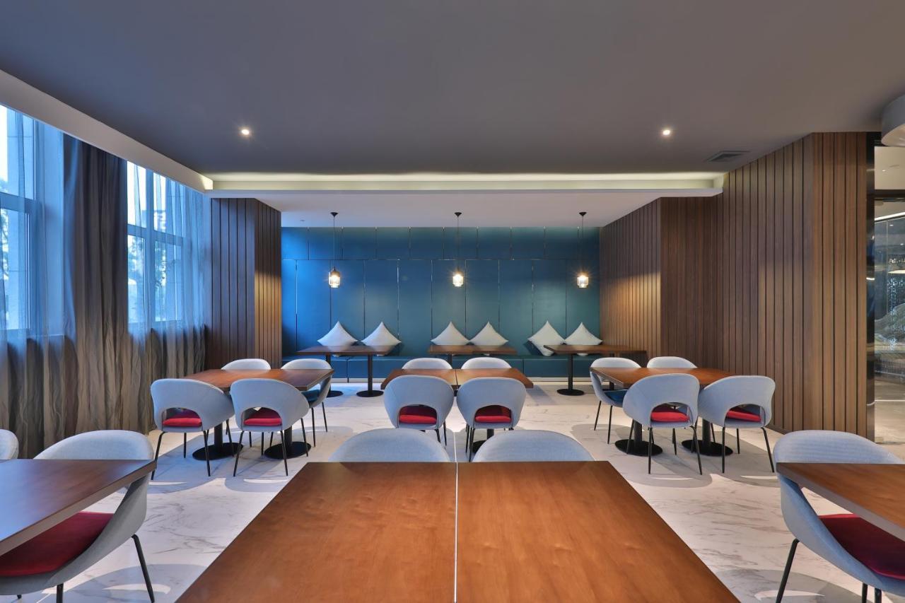 Hotel Orange Select Pudong Airport Branch