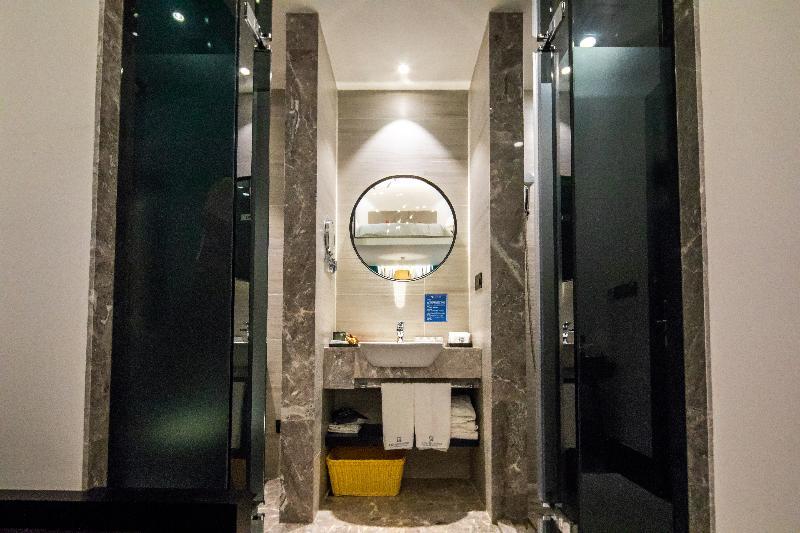 Hotel Qiyu 4*