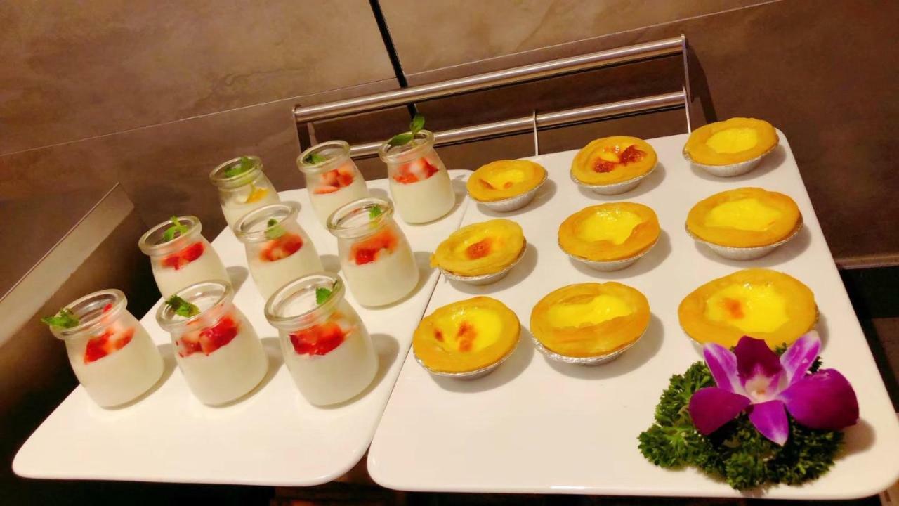 Hotel Yitel Premium