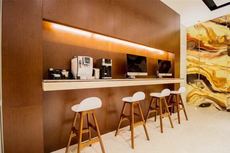 Yitel Premium 4*