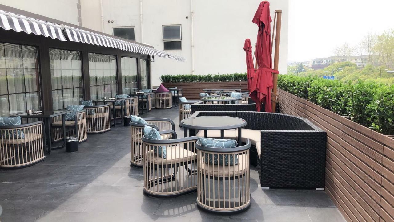 Saymetro Season Zhangjiang Hotel