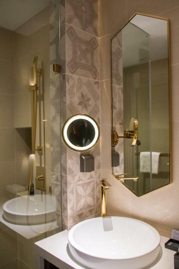 Yitel Premium 4*