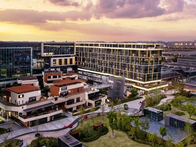 Hotel Cordis Hongqiao 5*