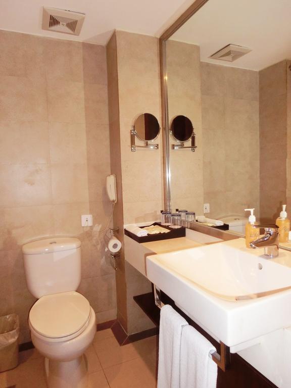 Ramada Wujiaochang Hotel