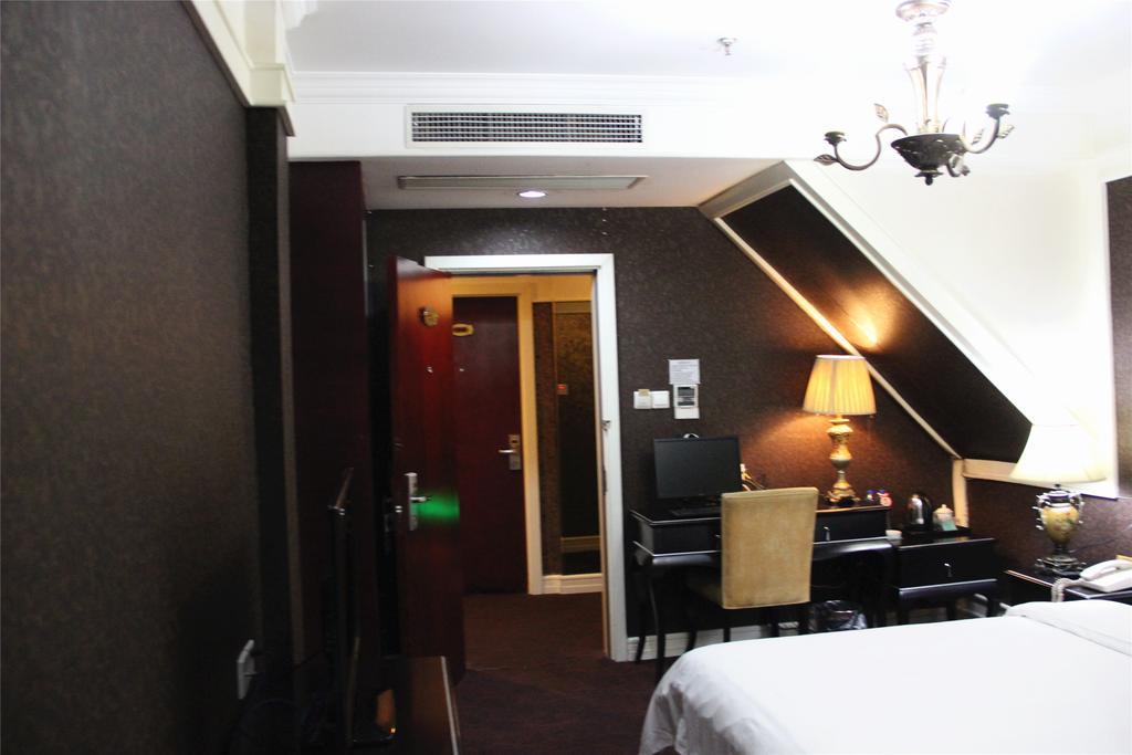 Manhattan Jinling 3*