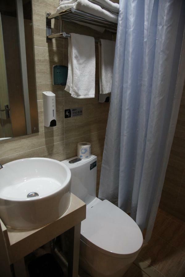 Fish Bund 3* Xangai