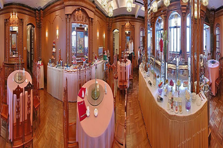 Hotel Jing An 4*