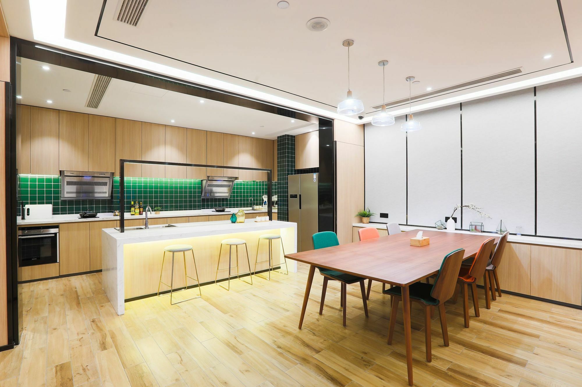 Cheng Jia Service Qi Bao Hua Lin Road