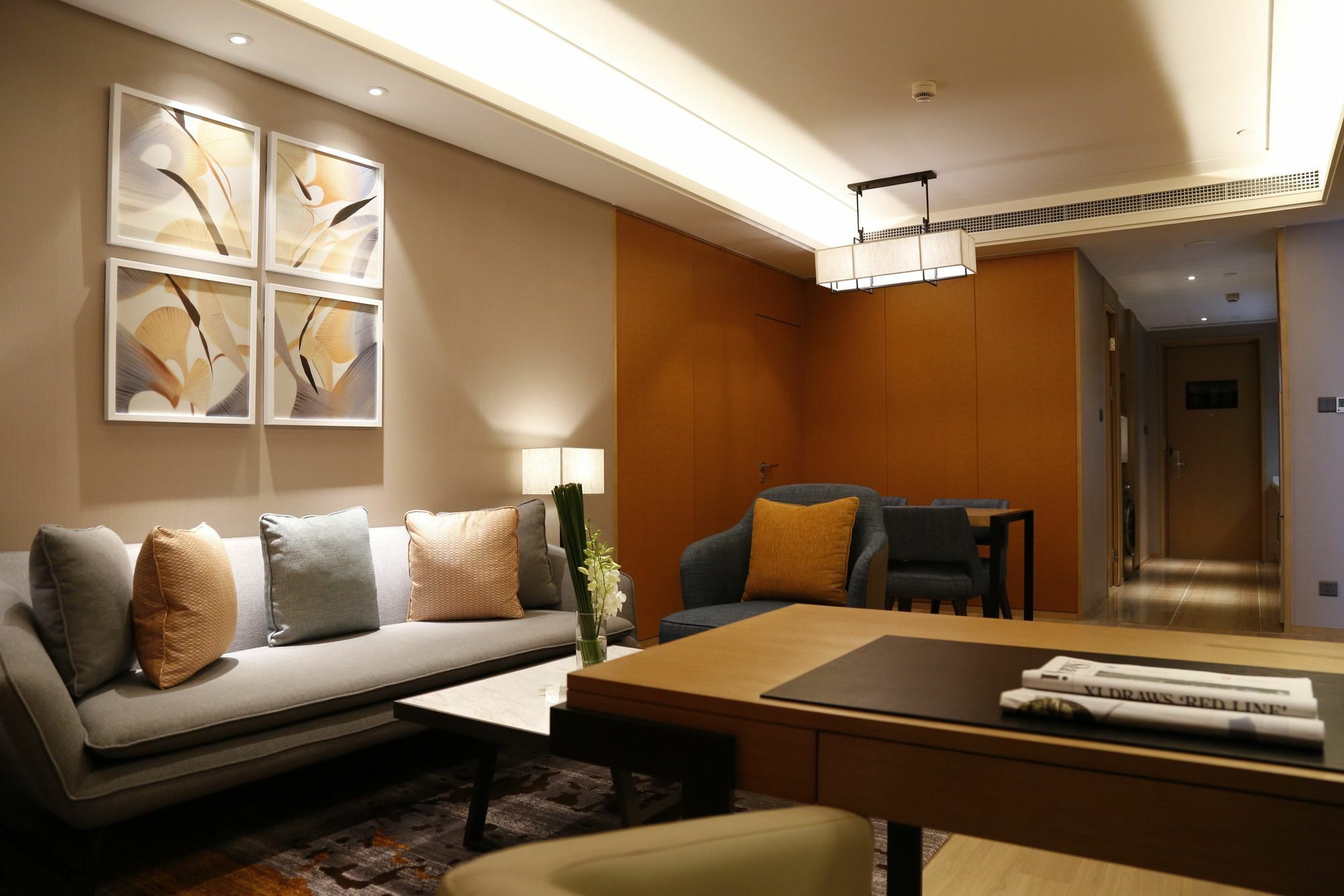 Primus Hongqiao Aparthotel