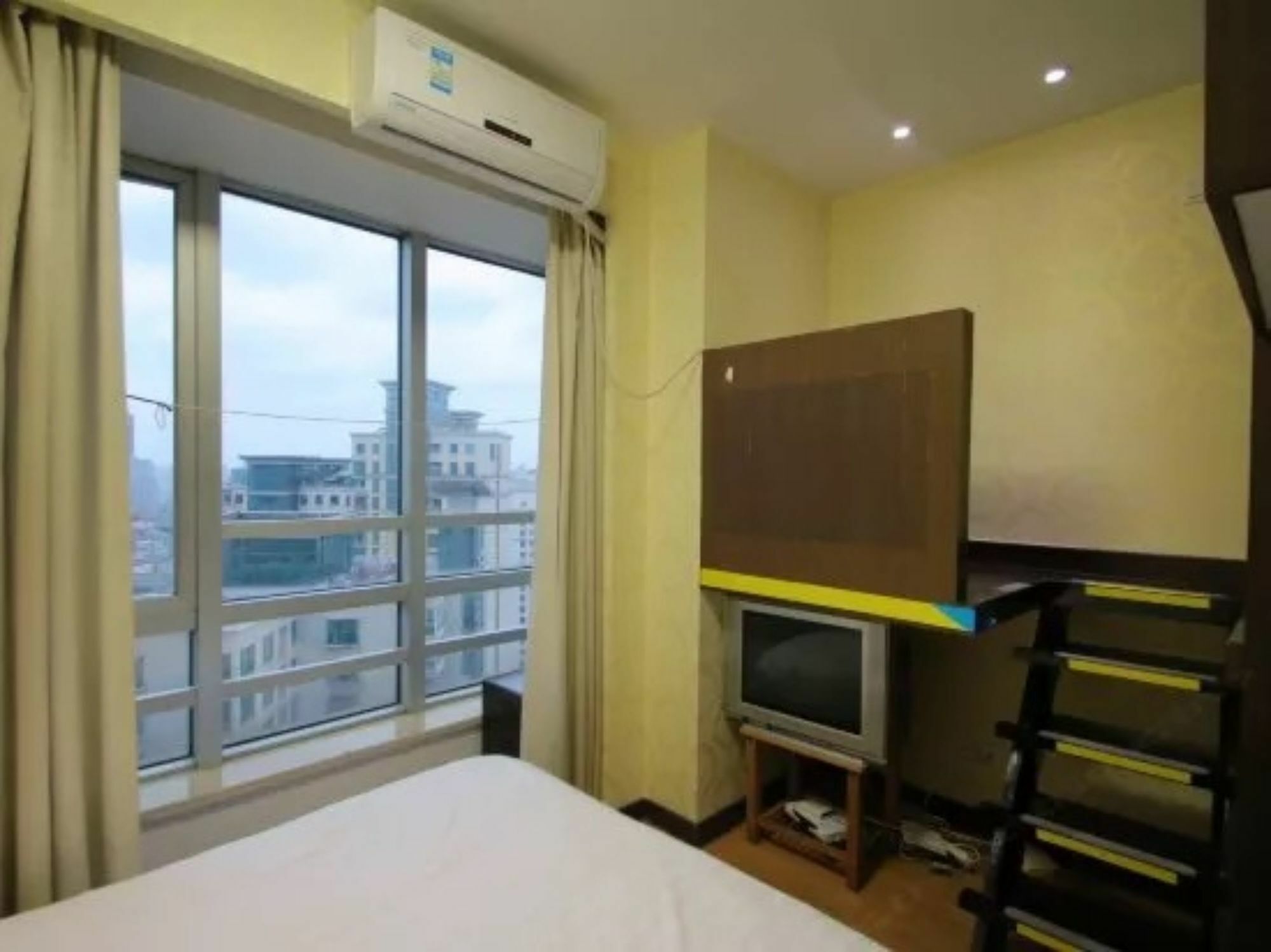 Xin Hotel 3*