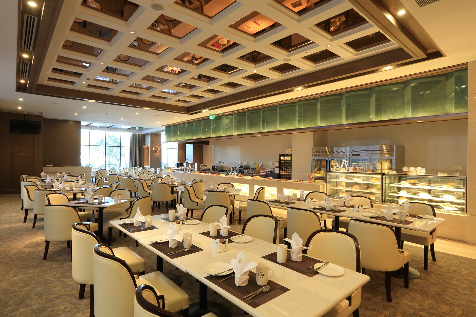 Evergreen Laurel Hotel, 4* Şanghay