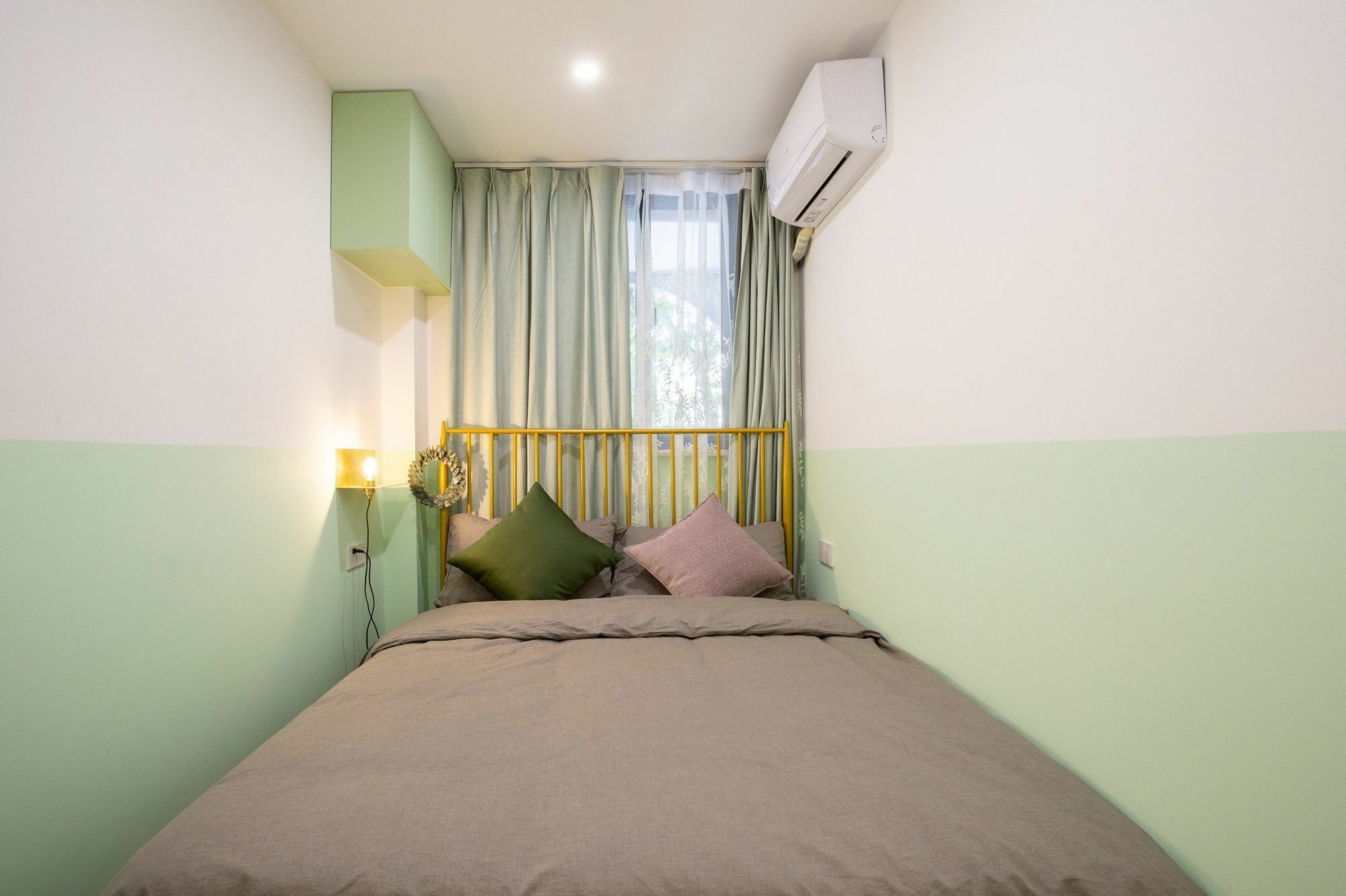 Starhome West Huaihai Road Branch