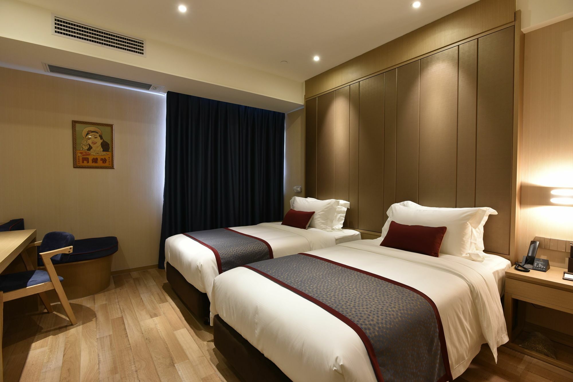 Hotel Shanghai-deco Hotel-free Shuttle Bus To Pudong Airport And Disneyland Shanghai