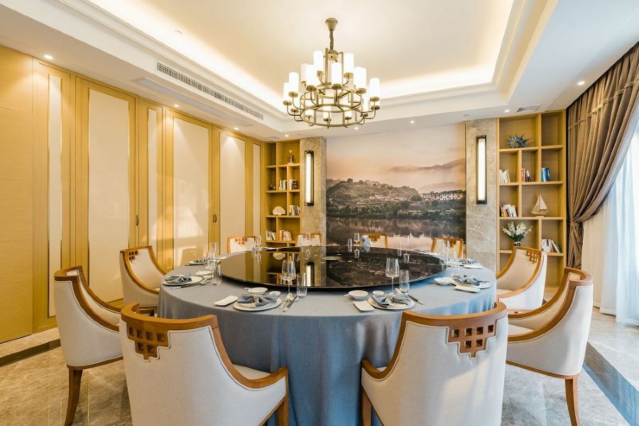 Atour S Oriental Pearl Tower 4*