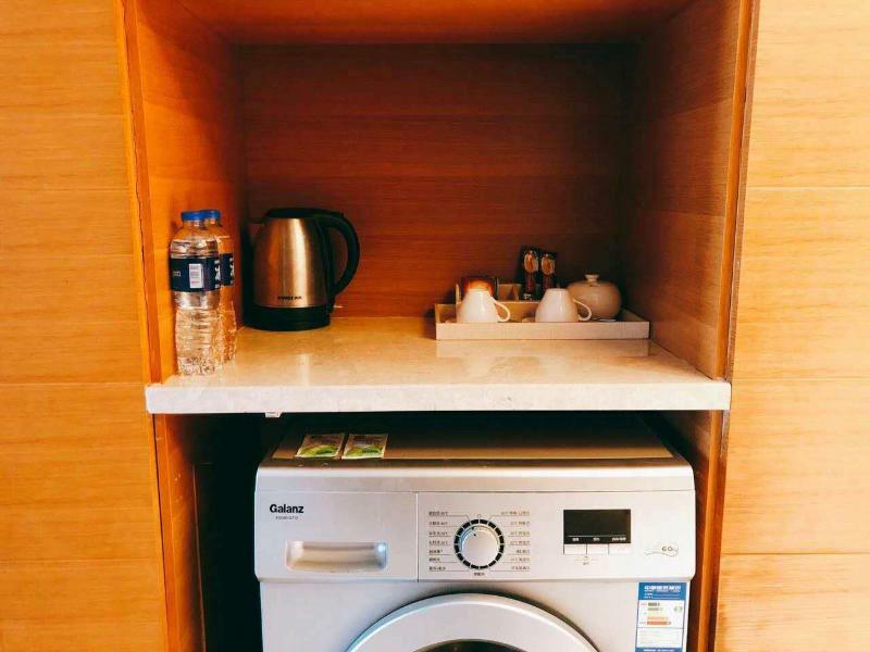 Yuju Service Hotel 3*