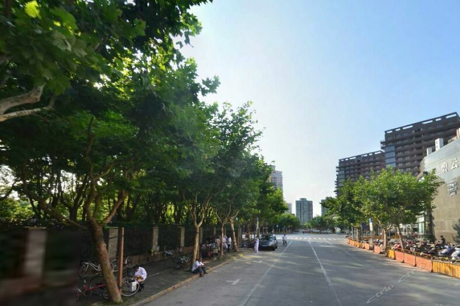 Apart Otel Court Jinqiao Diamond 4*