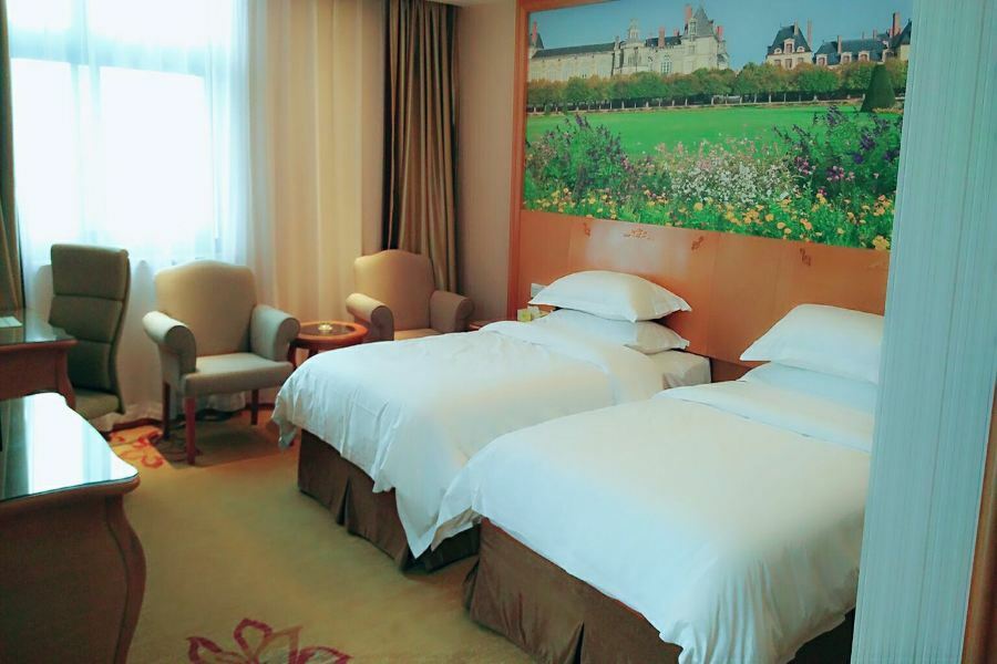 Vienna International Baoshan Pangu Road Hotel