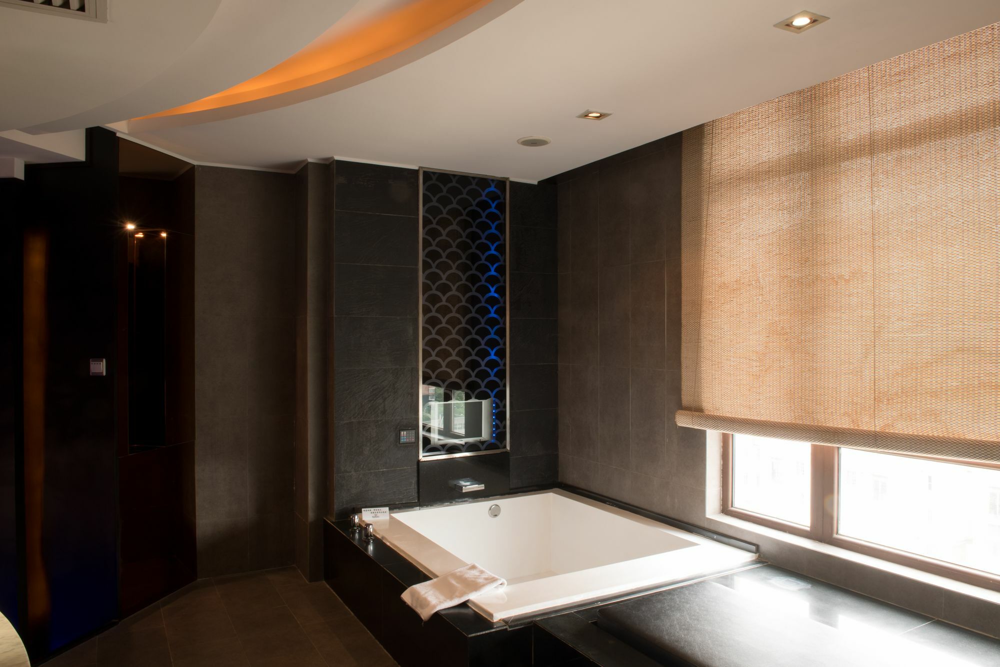 We Wuzhong Branch Hotel Shanghai