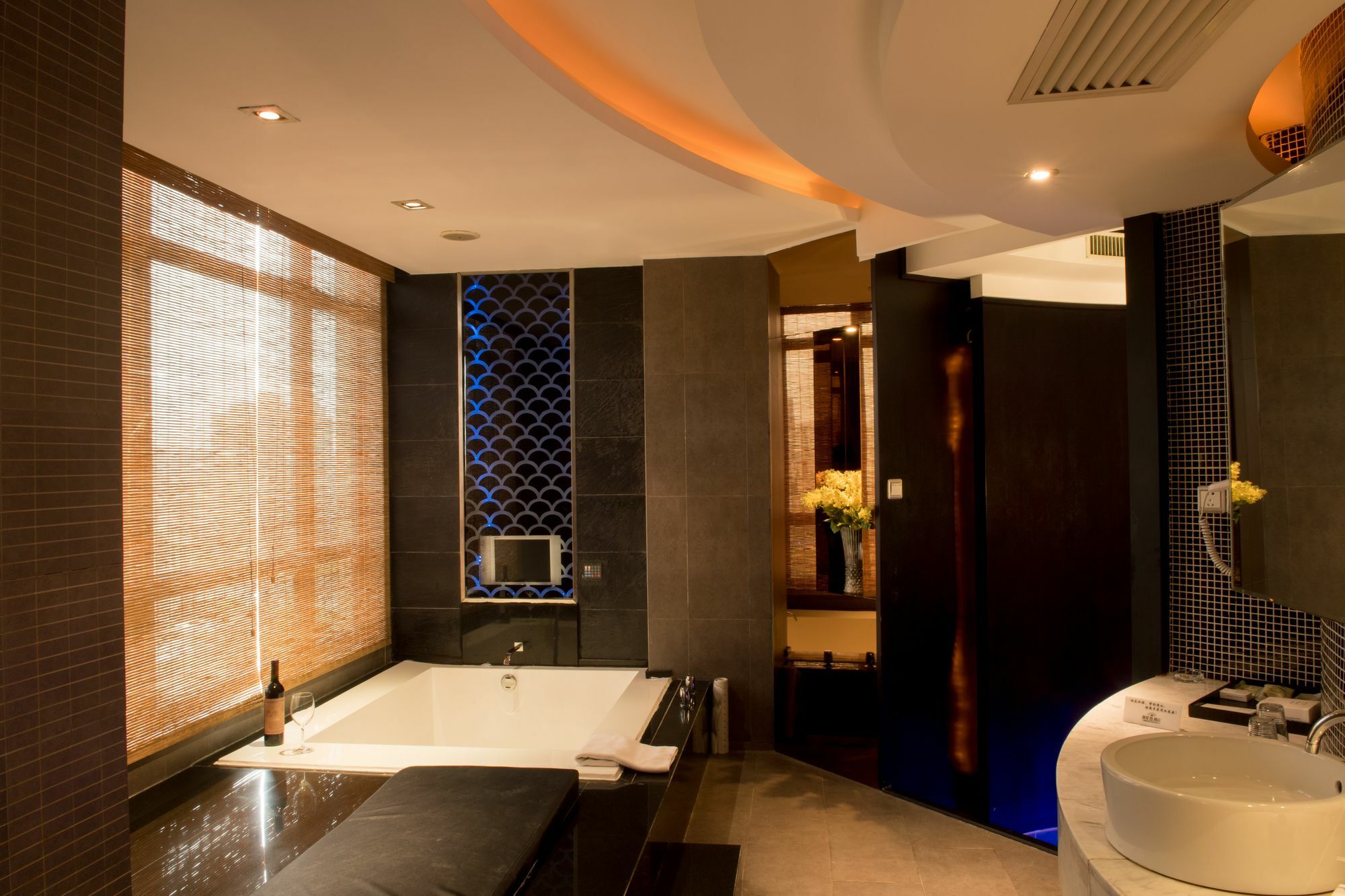 We Wuzhong Branch 3*