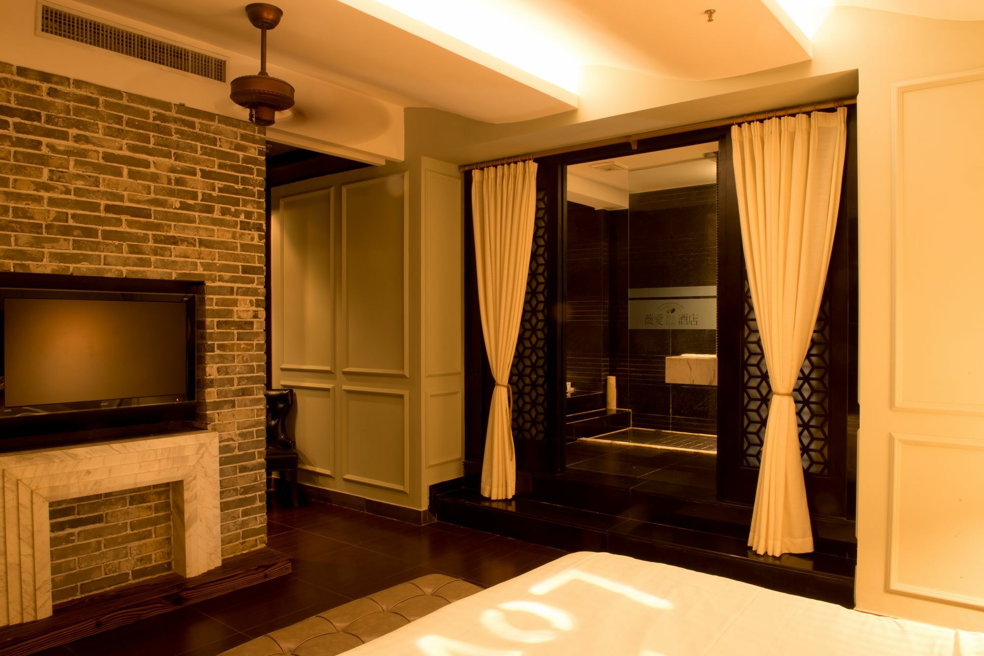 Hotel We Wuzhong Branch 3*