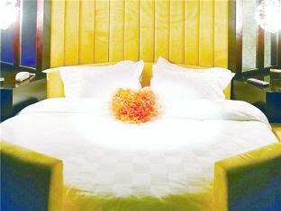 We Wuzhong Branch Hotel 3*