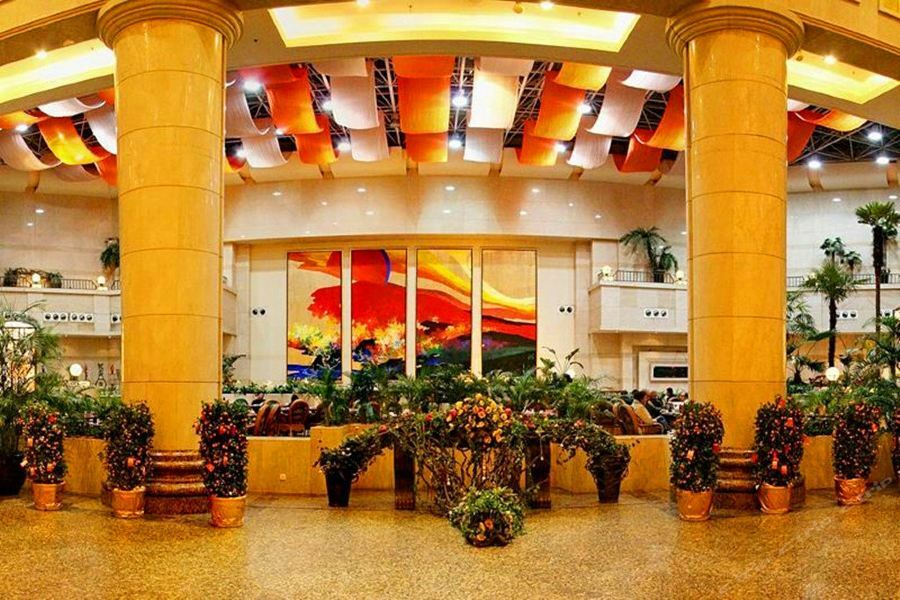 Hotel Everbright International 4*