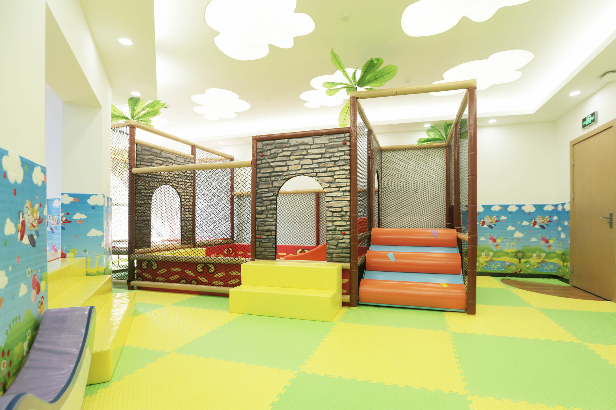 Apart Otel Court Jinqiao Diamond