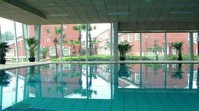 Hotel New Phoenix Town