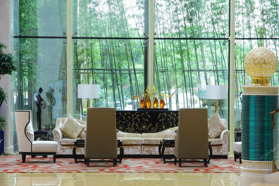 Hotel Lv Shou 5*