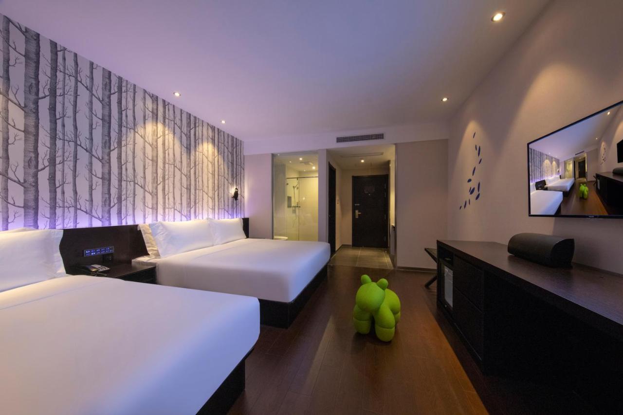 Orange Select Pudong Airport Branch Hotel 3*