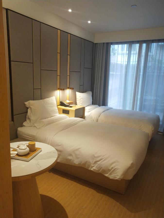 Ji Hotel
