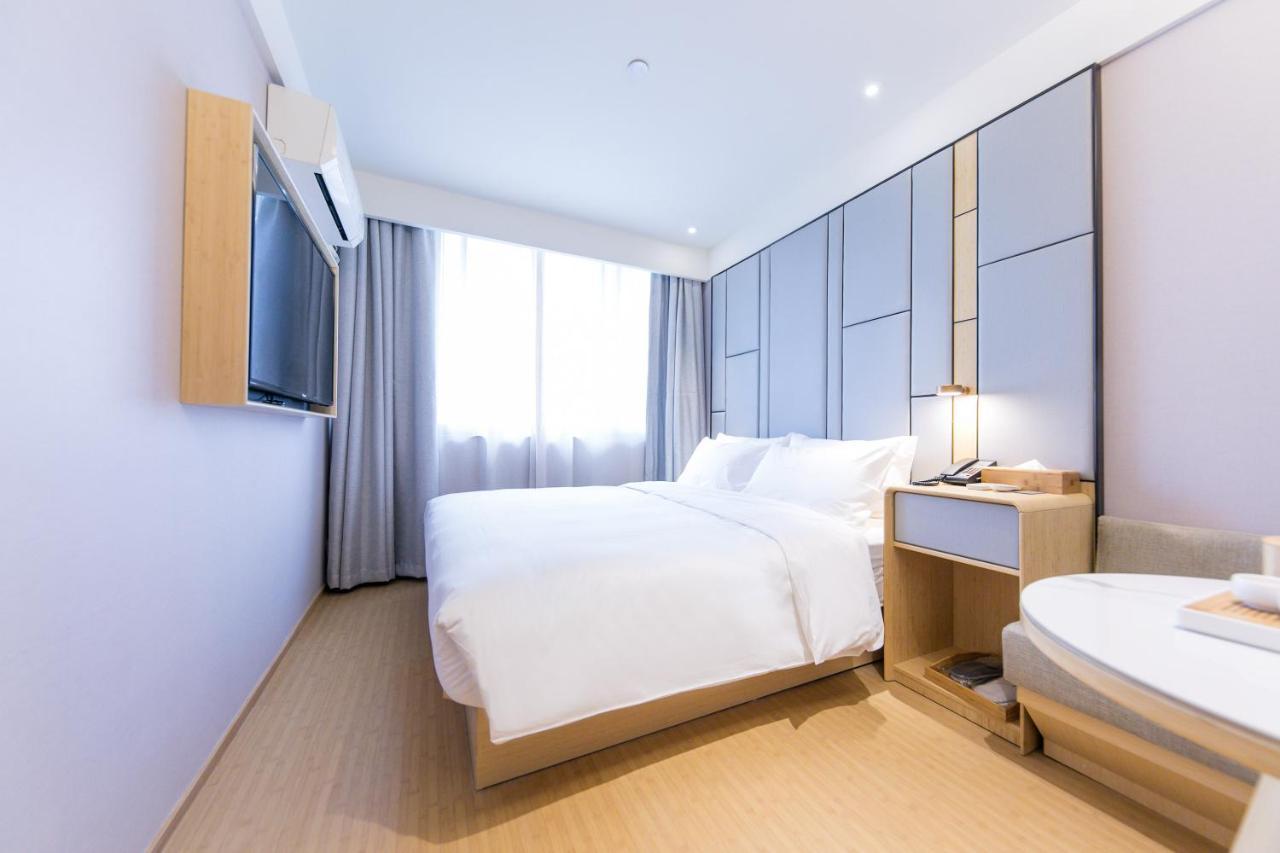 Hotel Ji 3*