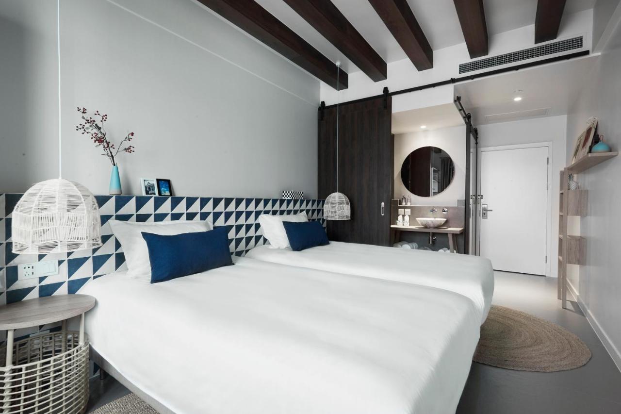 O. Live Social Hotel