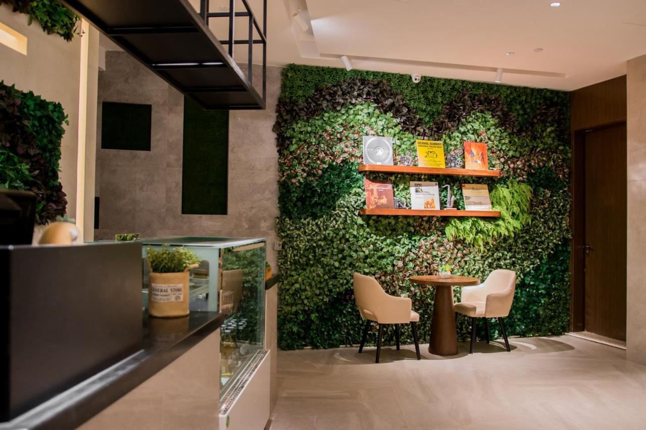 Homeinnplus.shanghai Pudong Jinqiao Hotel 3*