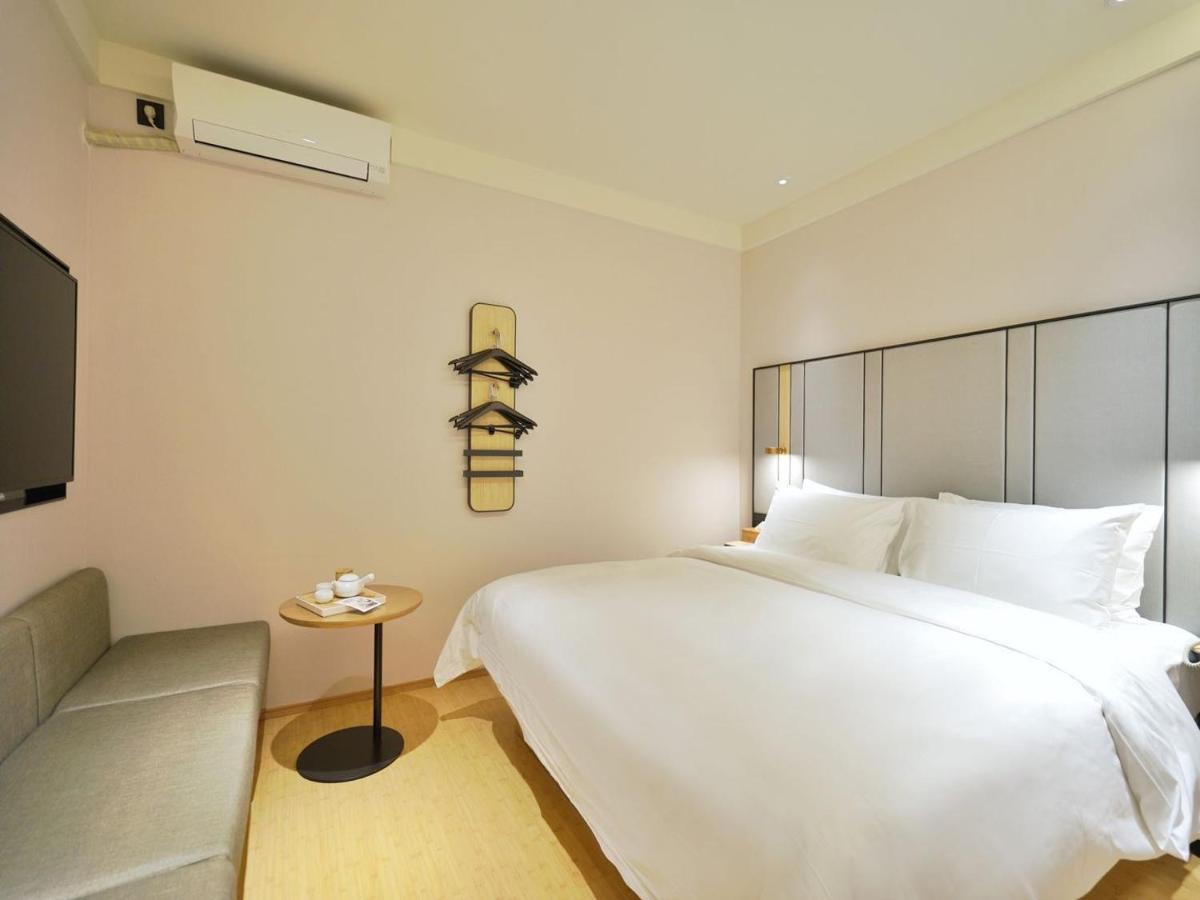 Ji Hotel Shanghái